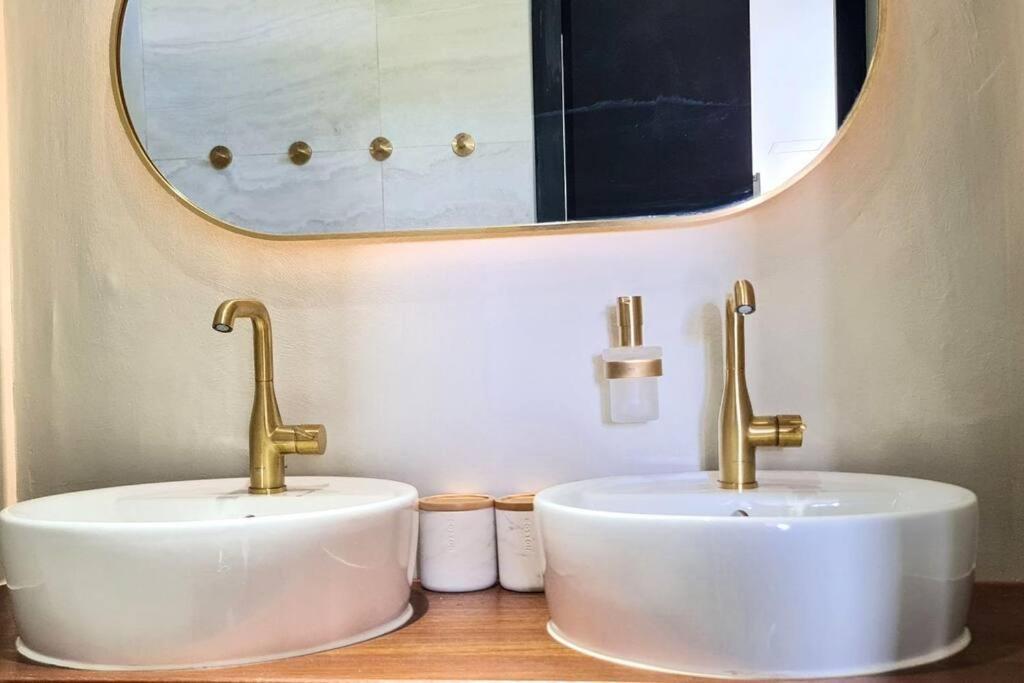 Boutique Appartment 4P With Private Pool, Near Jan Thiel & Mambo Beach ウィレムスタッド エクステリア 写真