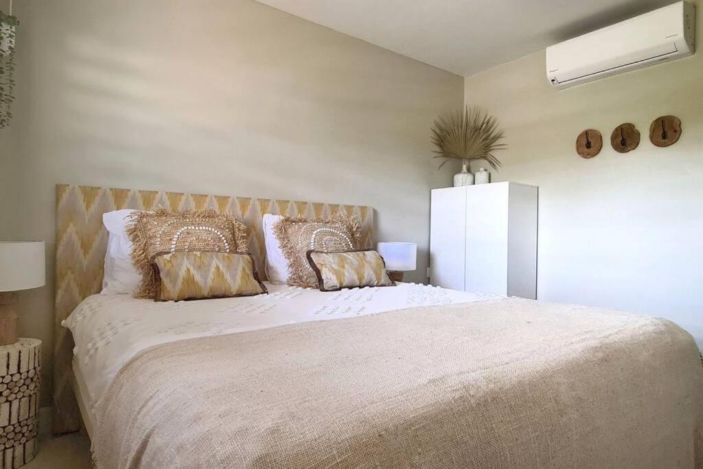 Boutique Appartment 4P With Private Pool, Near Jan Thiel & Mambo Beach ウィレムスタッド エクステリア 写真